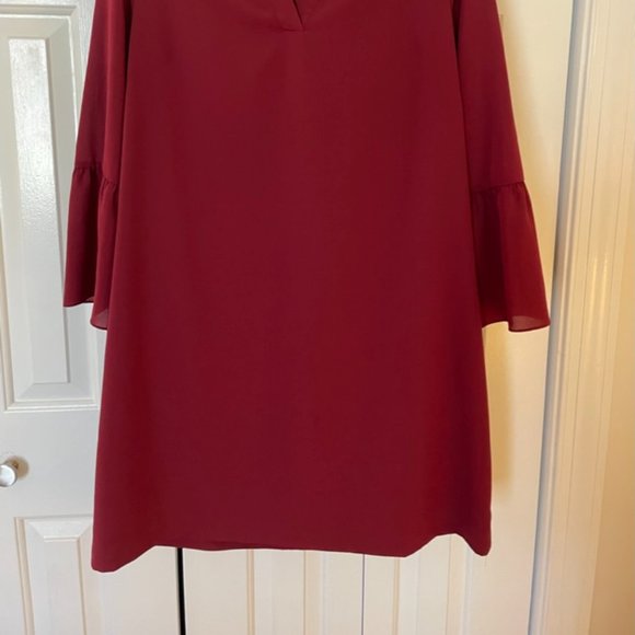 Boden Long-sleeved Textured dress (with pockets!) - Picture 2 of 4